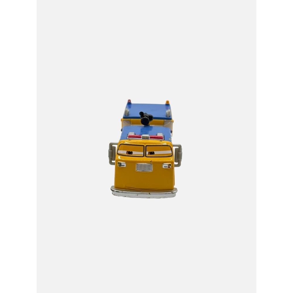 Pulaski Yellow E-64 Fire Truck Piston Peak Pixar Planes Fire & Rescue Diecast